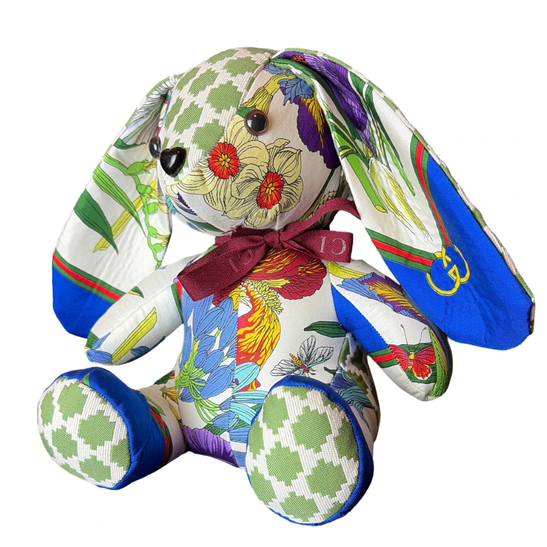 gucci floral scarf bunny