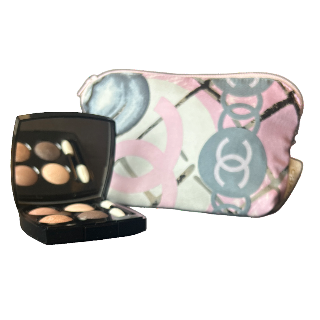 Chanel CC Logo Scarf Beauty Bag at Vintage Luxe Up