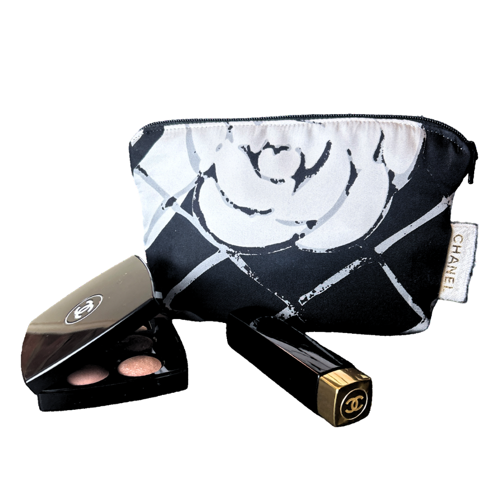 Chanel CC Logo Scarf Beauty Bag at Vintage Luxe Up