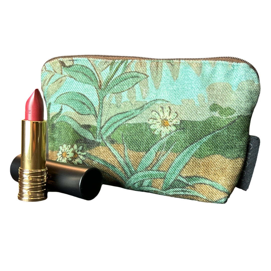 Gucci Chinoiserie Scarf Beauty Bag at Vintage Luxe Up