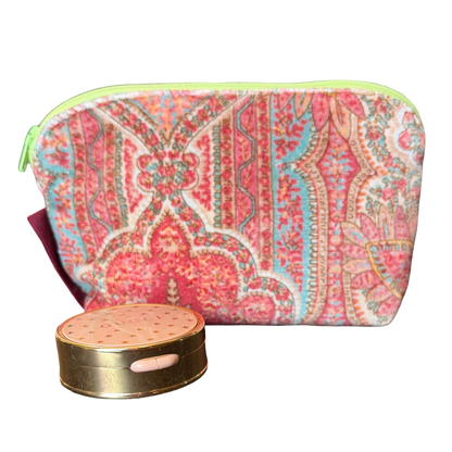 GG Bouquet Vintage Silk Scarf Beauty Bag