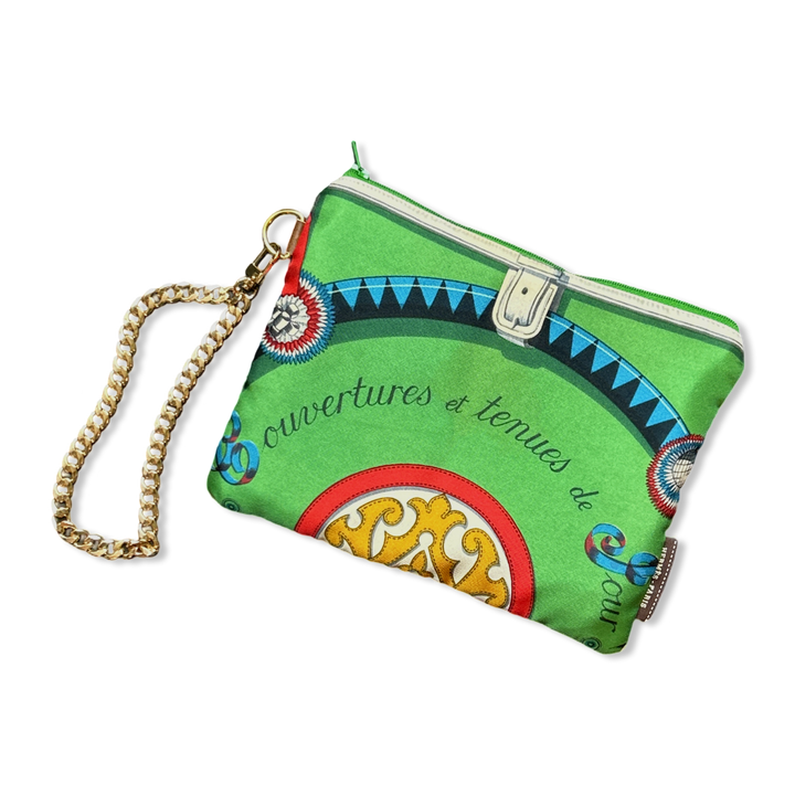 Couvertures et Tenues du Jour Green Vintage Silk Scarf Wristlet Bag