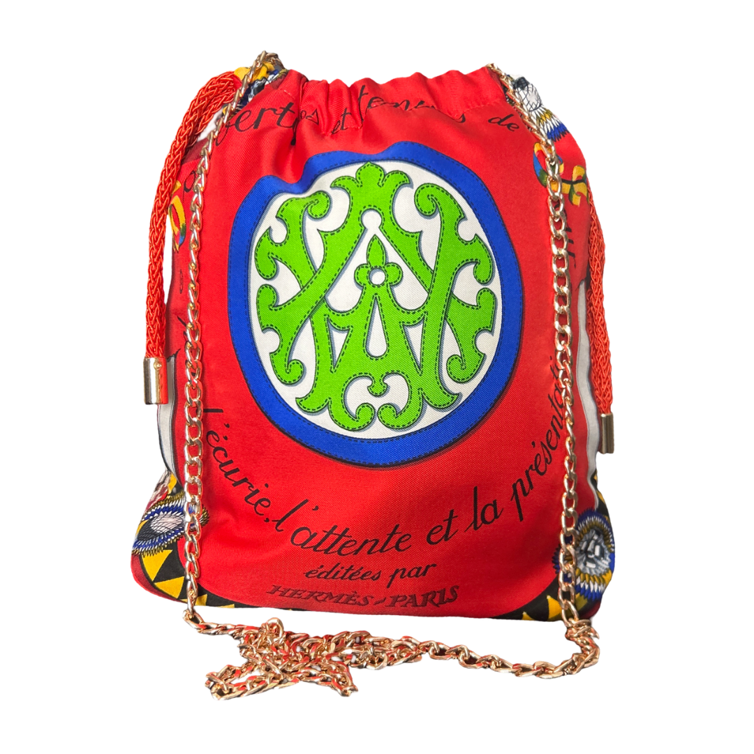 HERMES Couvertures et Tenues du Jour Scarf | Hermes Crossbody Bag at Vintage Luxe up