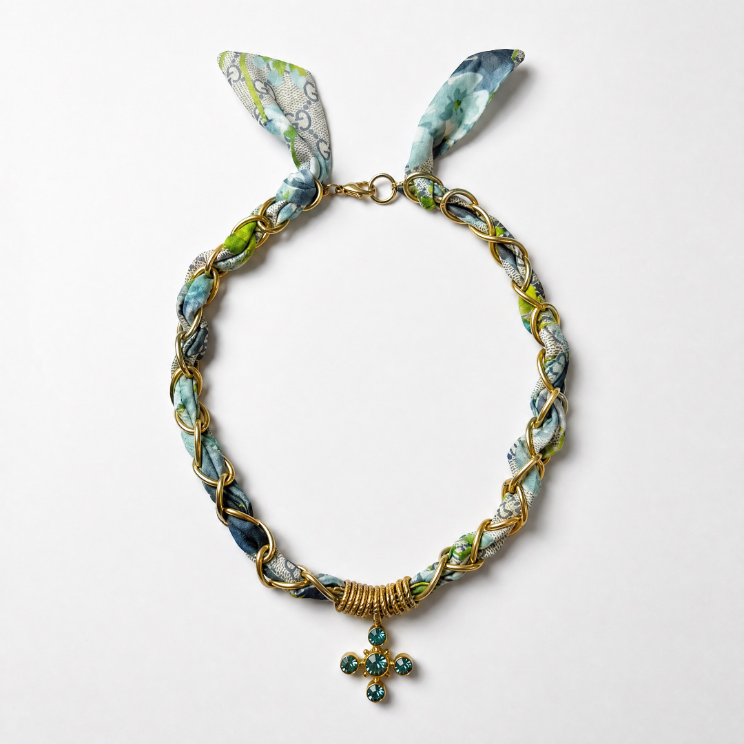 Gucci GG Blooms Blue Scarf Necklace | Gucci Jewelry