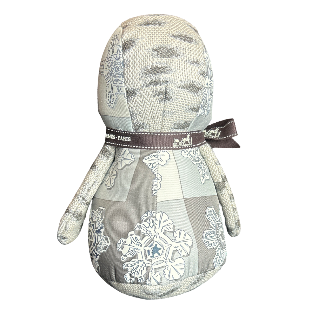 Feux d'Hiver Vintage Silk Scarf Courageous Penguin