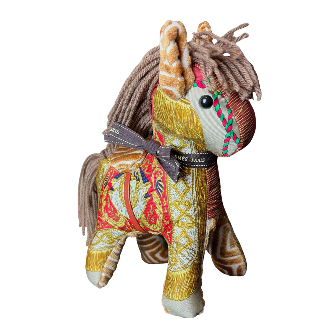 Hermes Poste et Cavalerie Scarf in Noble Pony Design